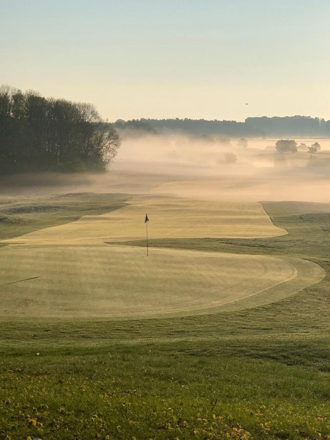 Villa Tee Time 高恩莱宾 外观 照片